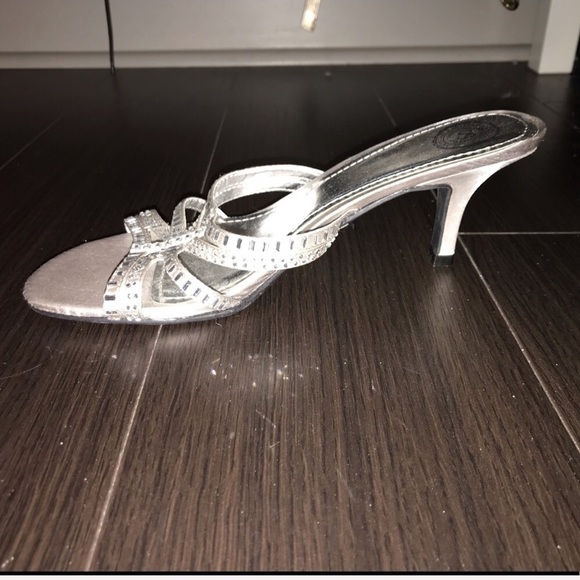 Rhinestone Kitten Heels - Picture 2 of 3